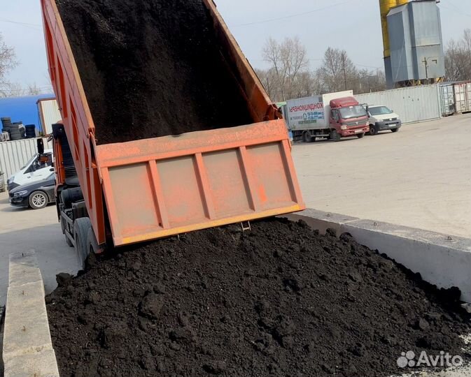 Земля плодородная. Чернозём. Торфянная смесь