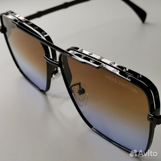 Очки Louis Vuitton