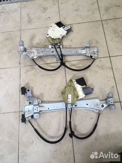 Стеклоподъемник Renault Megane 3 K4M