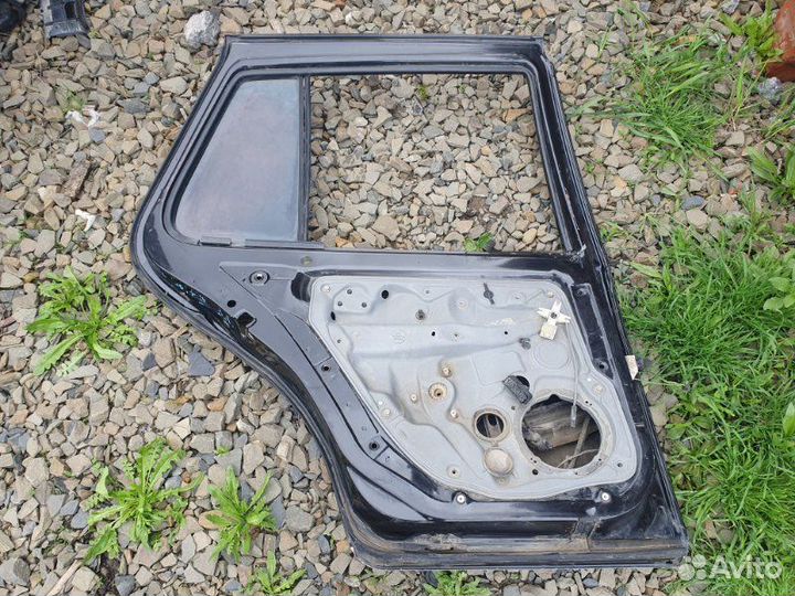 Дверь задняя левая Volkswagen Golf 4 1997-2005