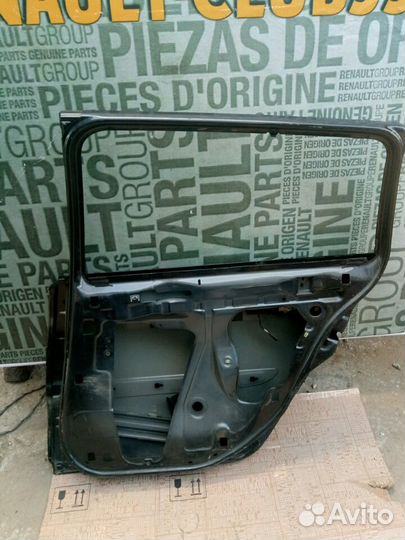 Дверь задняя правая Рено Меган 2 универсал