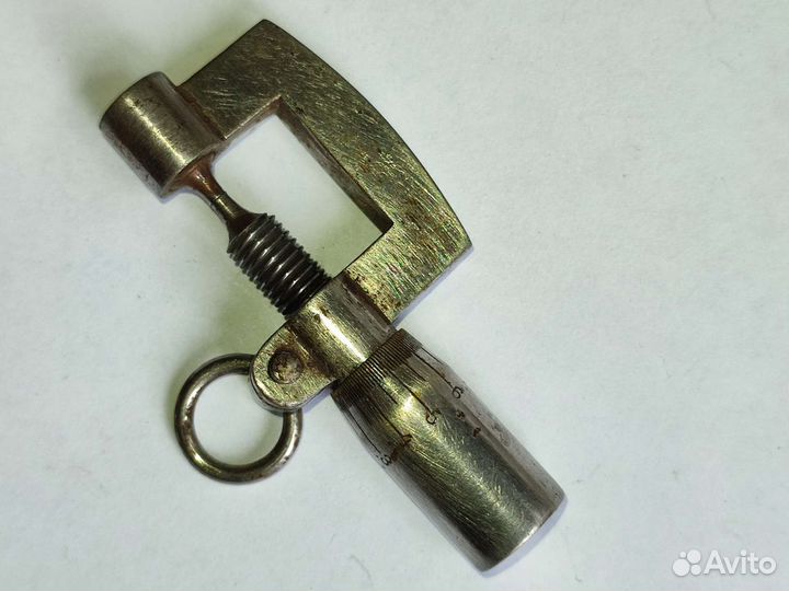 Микрометр миниатюрный