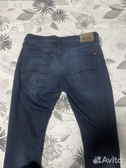 Джинсы mustang