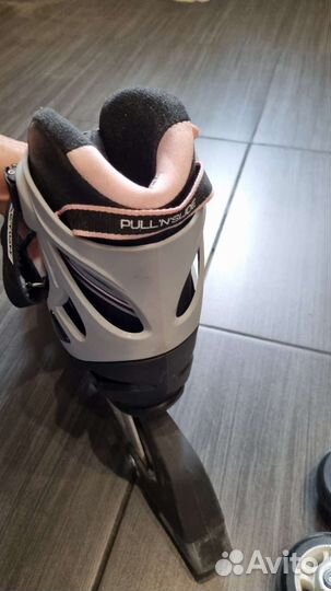 Роликовые коньки и защита