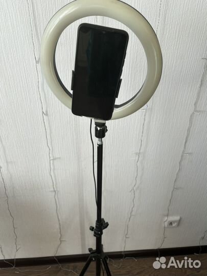 Кольцевая лампа