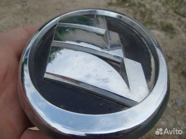 Лифан х60 Эмблема решетки радиатора lifan X60 2015