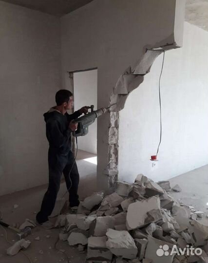 Демонтажные работы и вывоз мусора