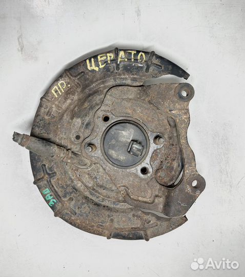 Кулак поворотный задний правый Kia Cerato 2 2009 г