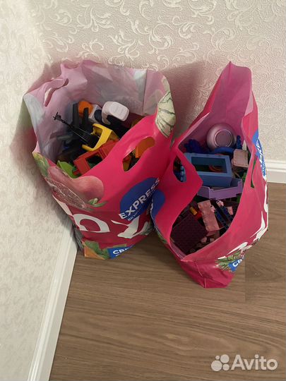 Продам игрушки пакетом