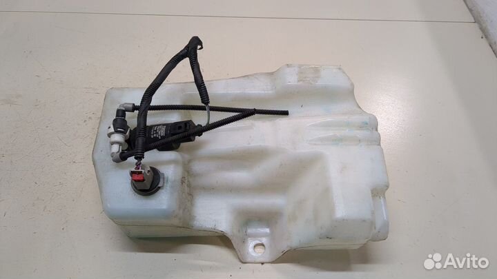 Бачок омывателя Ford Escape