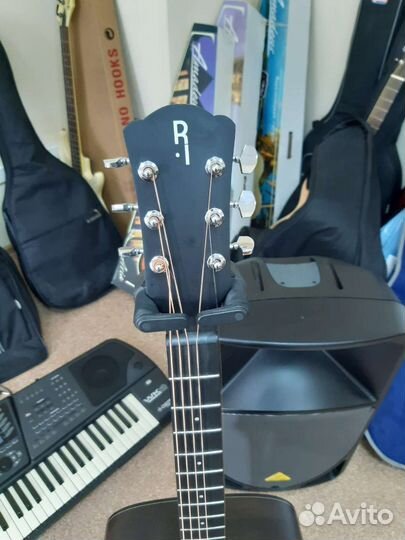 Акустическая гитара Rockdale