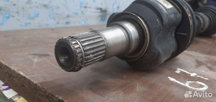 Левый привод Toyota Corolla E120