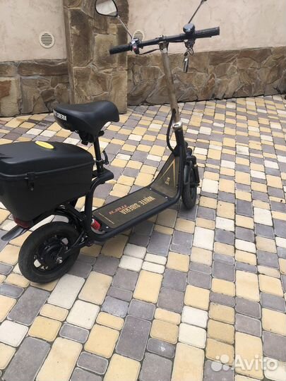 Самокат взрослый электрический бу