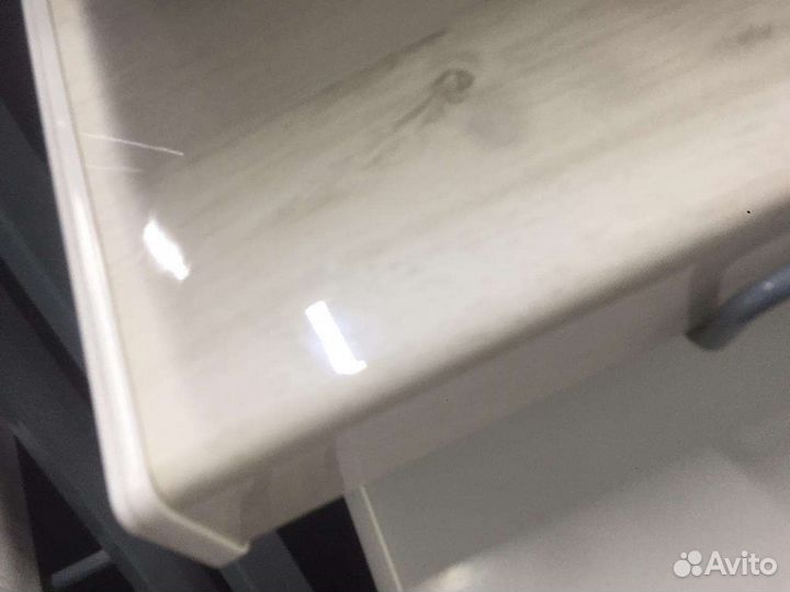 Подоконник.Белый дуб