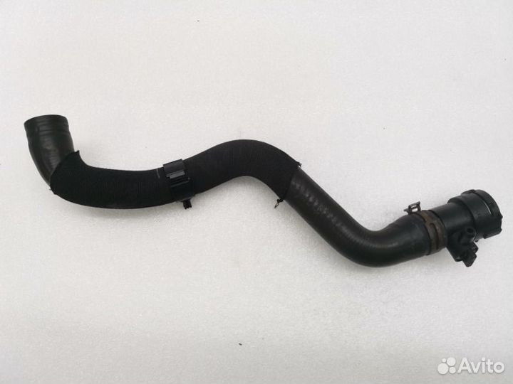 Патрубок охлаждения Audi A6 C7 2.0 TDI 2018