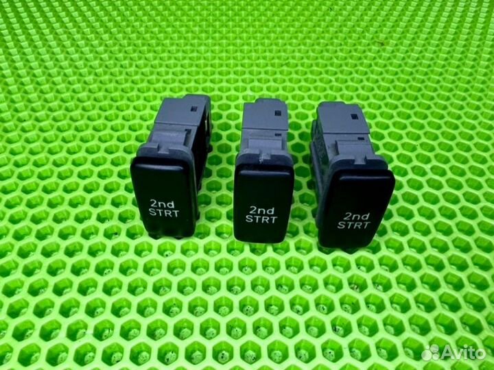 Кнопка 2nd strt Toyota Land Cruiser Prado 120 2008