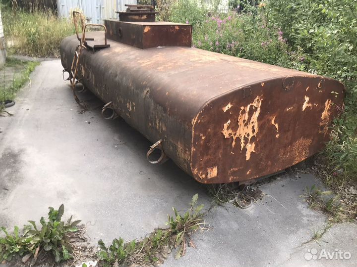 Емкость металлическая