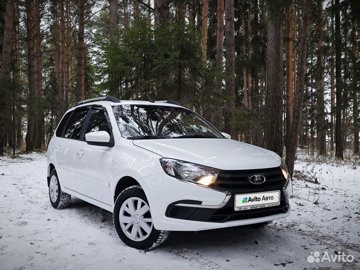 LADA Granta 1.6 МТ, 2018, 52 000 км