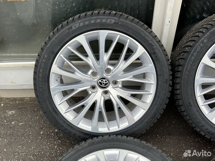 Колеса зимние оригинальные Toyota Camry V70