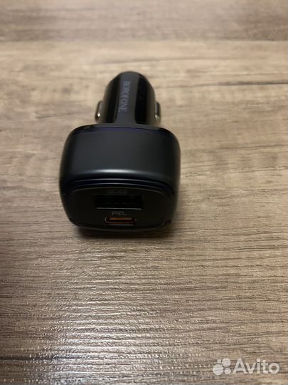 Зарядное устройство в прикуриватель