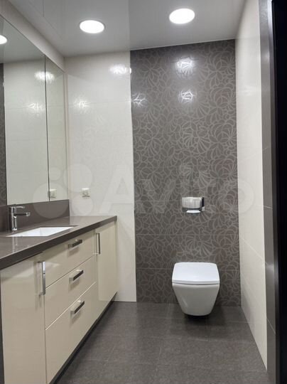 4-к. квартира, 104,8 м², 4/6 эт.