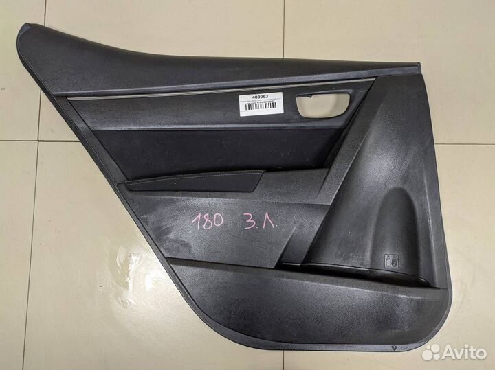 Обшивка двери задней левой Toyota Corolla E180 201