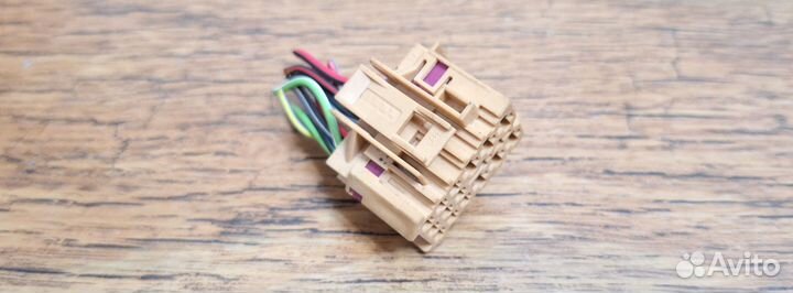 Разъем блока комфорта Vag 1J0962615B