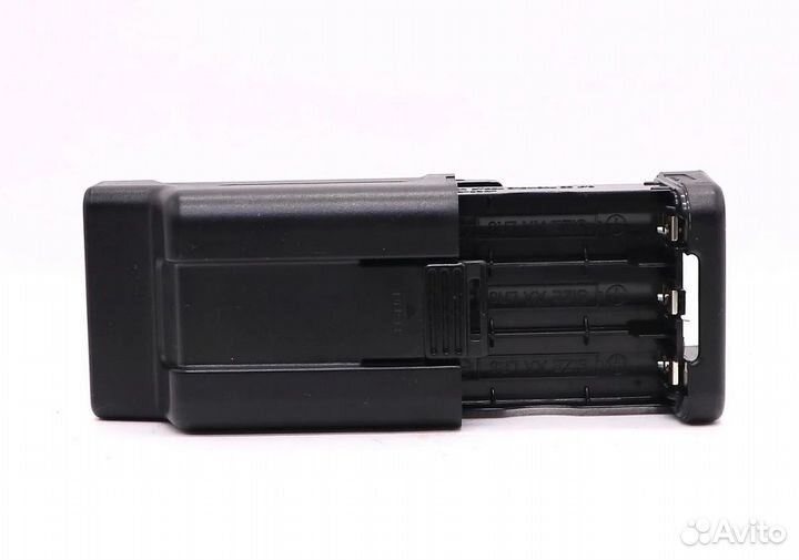 Батарейный кейс EBP-701 для видеокамер