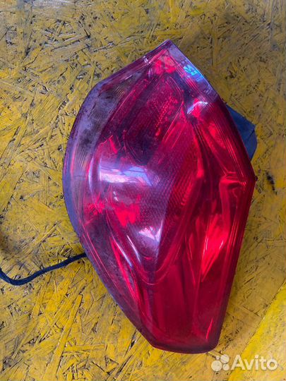 Фонарь правый Opel Astra P10 1.6 A16XER 2012