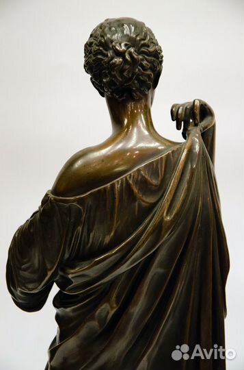Антикварная скульптура Диана Габийская, бронза