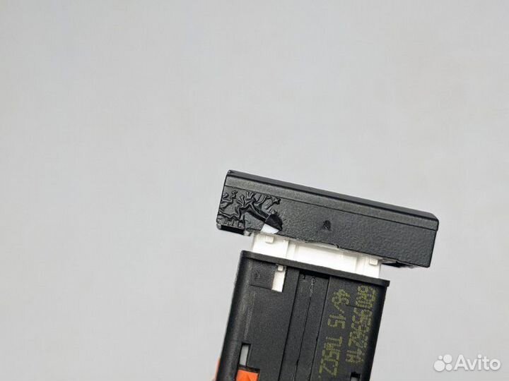 Кнопка обогрева заднего стекла Vw Polo CFN 2011