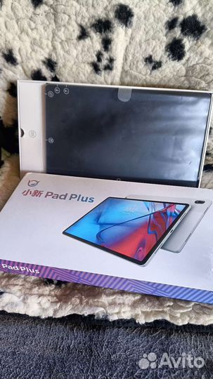 Lenovo Pad Plus