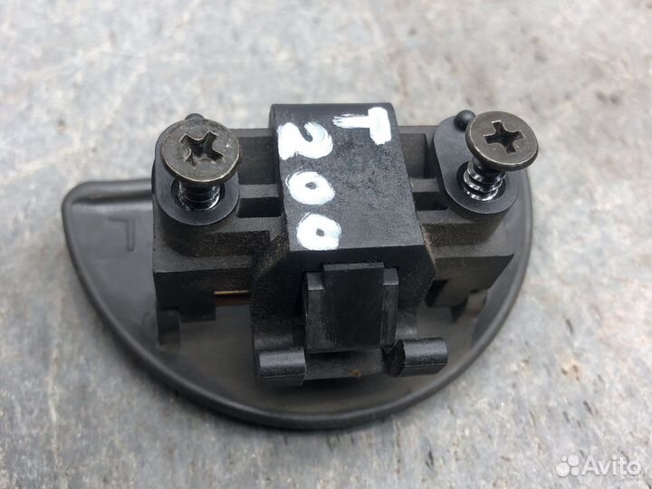 Ручка бардачка Авео Т200