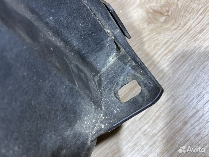 Фара передняя левая BMW E36 142340