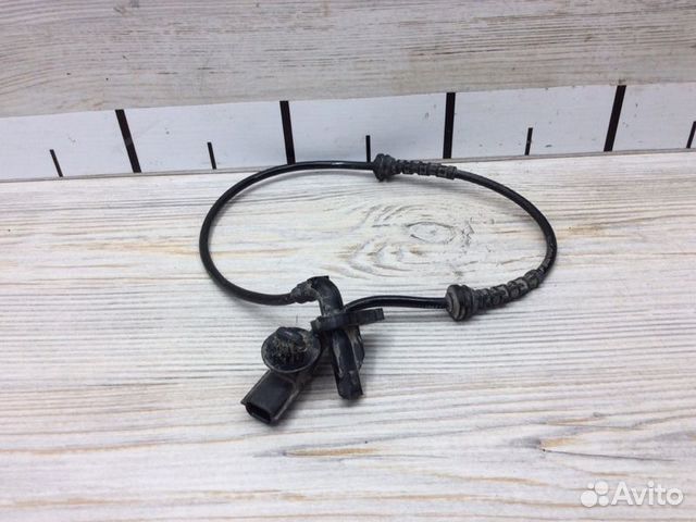 Датчик ABS задний левый Renault Arkana пробег 46