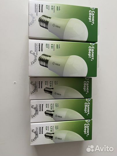 Умная лампочка Сбер