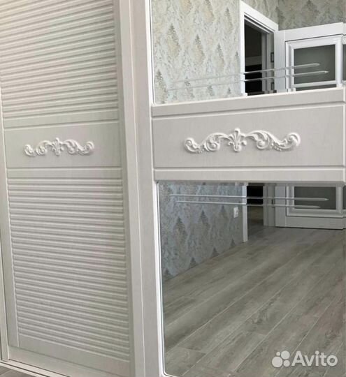 Шкаф купе на заказ. Рассрочка