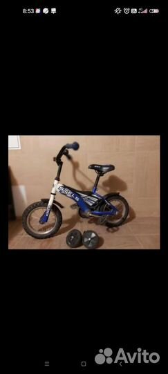 Детский велосипед с доп. колесиками