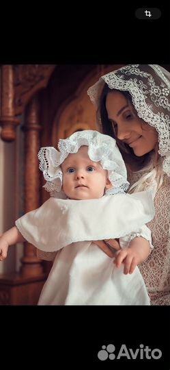 Крестильный набор + чепчик+полотенце с вышивкой