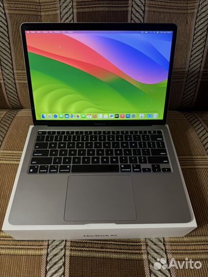 MacBook Air M1 512GB комплект