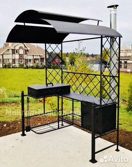 Мангал с крышей