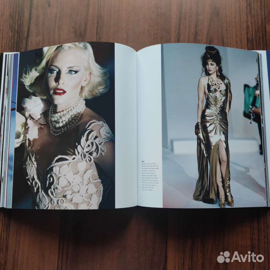 Редчайшая книга Thierry Mugler: Galaxy Glamour