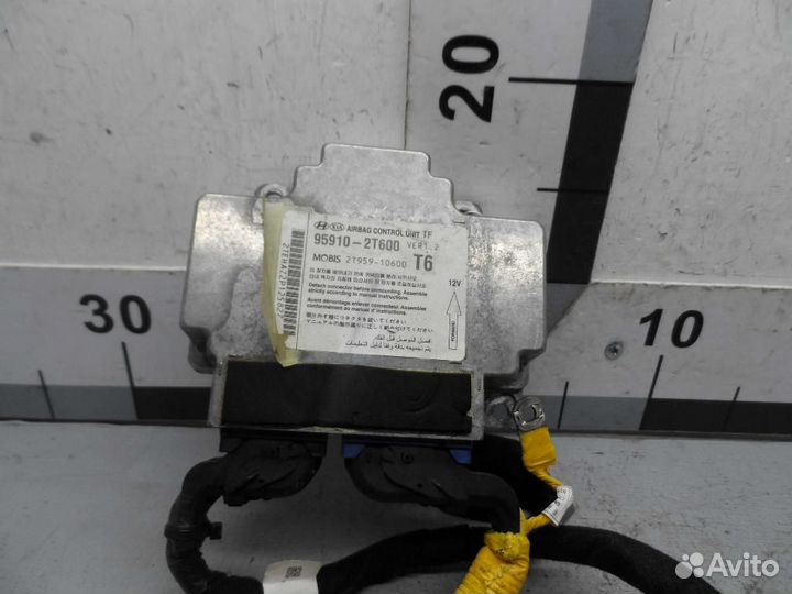 Блок управления подушками безопасности Kia Optima