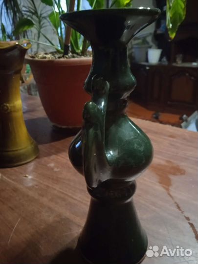 Старинный подсвечник