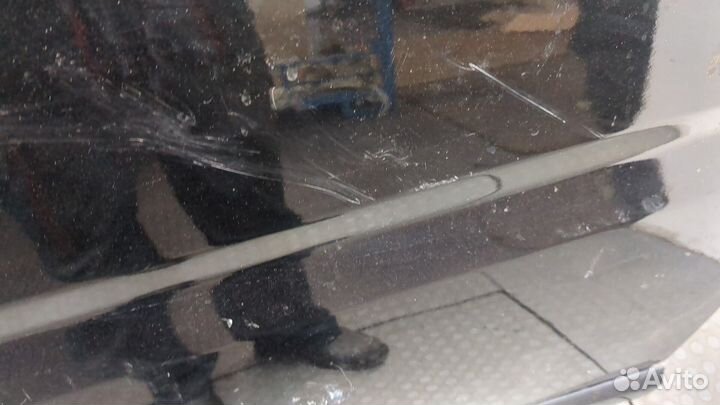 Дверь раздвижная левая Mercedes Vito W639