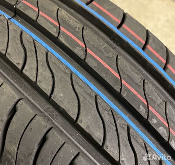 Viatti Strada 2 (V-134) 195/65 R15 95V