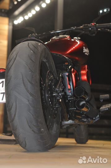 Custom bobber Yamaha DragStar 1100 Classic