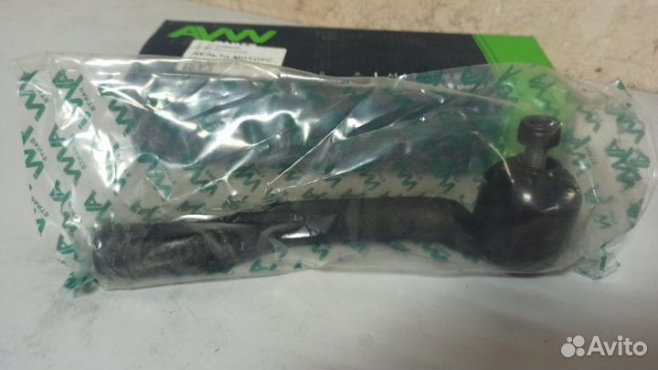 Рулевой наконечник правый Nissan Note E11