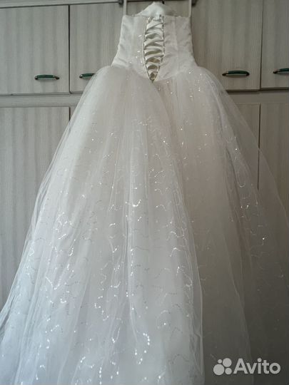Свадебное платье 42-46р