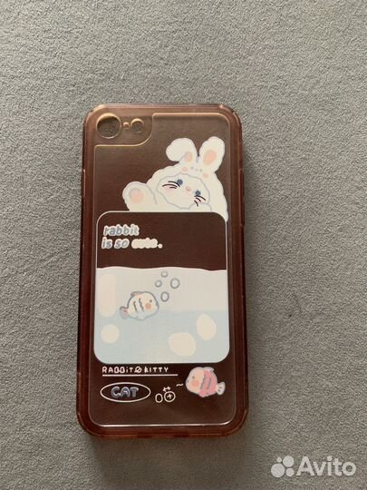 Чехлы на iPhone 8